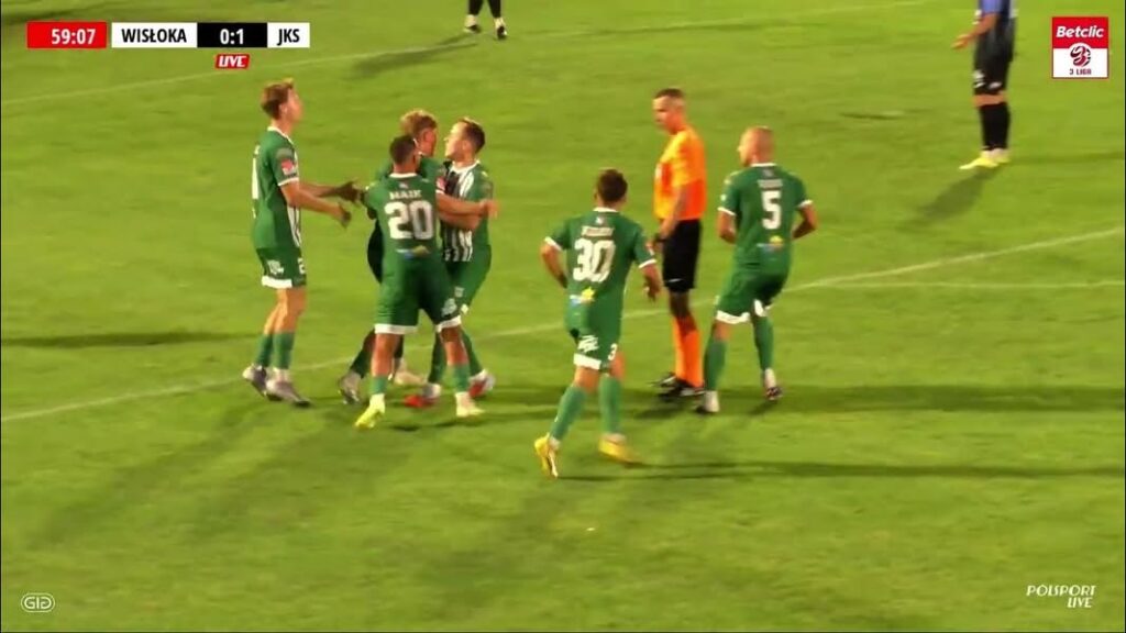 BRAMKI : WISŁOKA DĘBICA 3 : 1 JKS JAROSŁAW