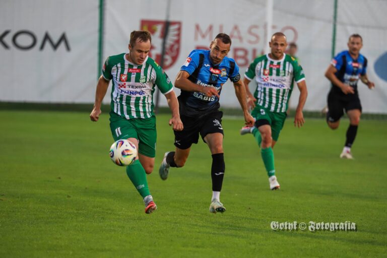 FOTO: WISŁOKA DĘBICA vs. JKS Jarosław
