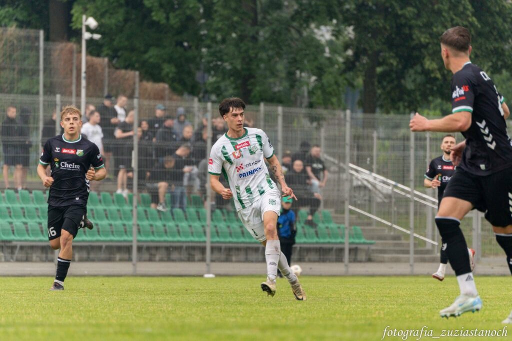 SZYMON FERET I SEBASTIAN KIERAŚ ZOSTAJĄ W WISŁOCE